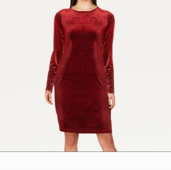 T Tahari Long Sleeve Velvet Bodycon Diamond Pattern Midi Dress - Picture 1 of 13